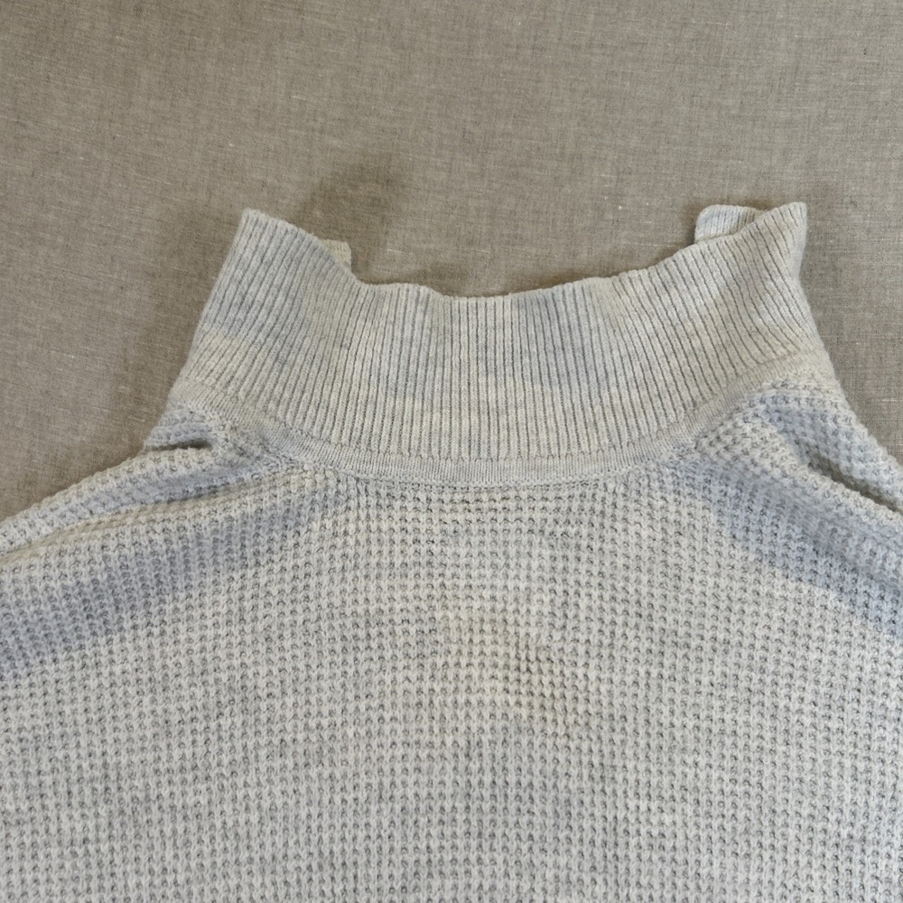 Aerie Women Pullover Sweater Collared V Neck Waffle Oversized Light Gray Medium - Picture 10 of 12